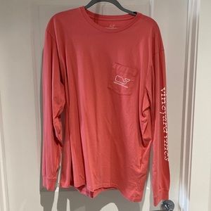 Pink vineyard vines shirt size XL